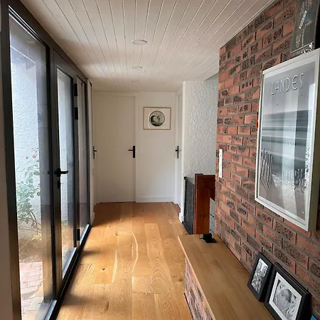 Modern Hossegor Oasis